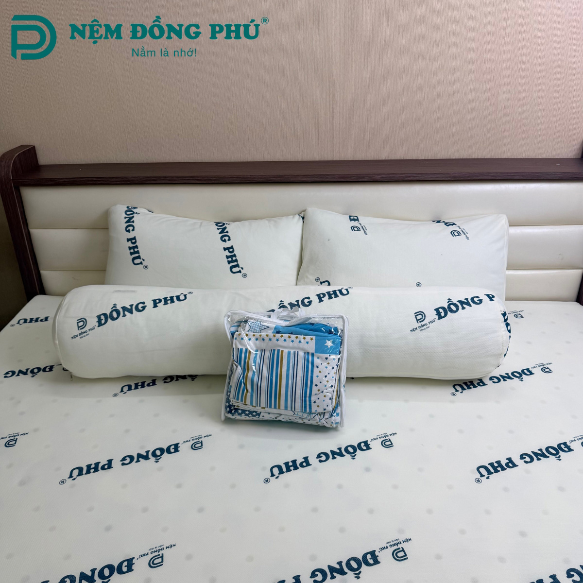 Nên mua nệm ở Đồng Phú bạn sẽ nhận được bộ quà ngủ cao cấp Nên mua nệm ở Đồng Phú bạn sẽ nhận được bộ quà ngủ cao cấp