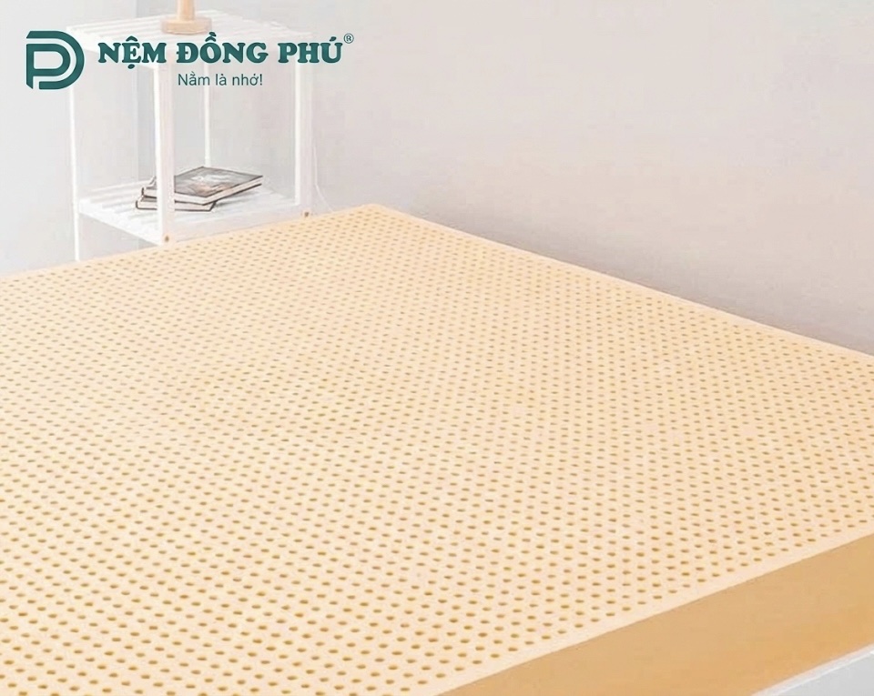 Phơi nệm cao su khiến nệm bị biến dạng