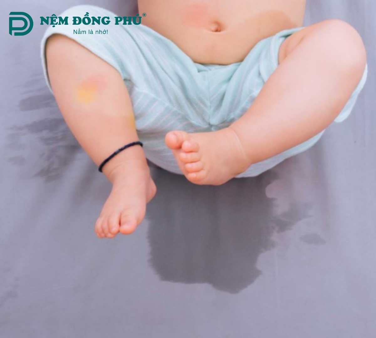 Mùi khai nước tiểu trên nệm tiềm ẩn nhiều tác hại